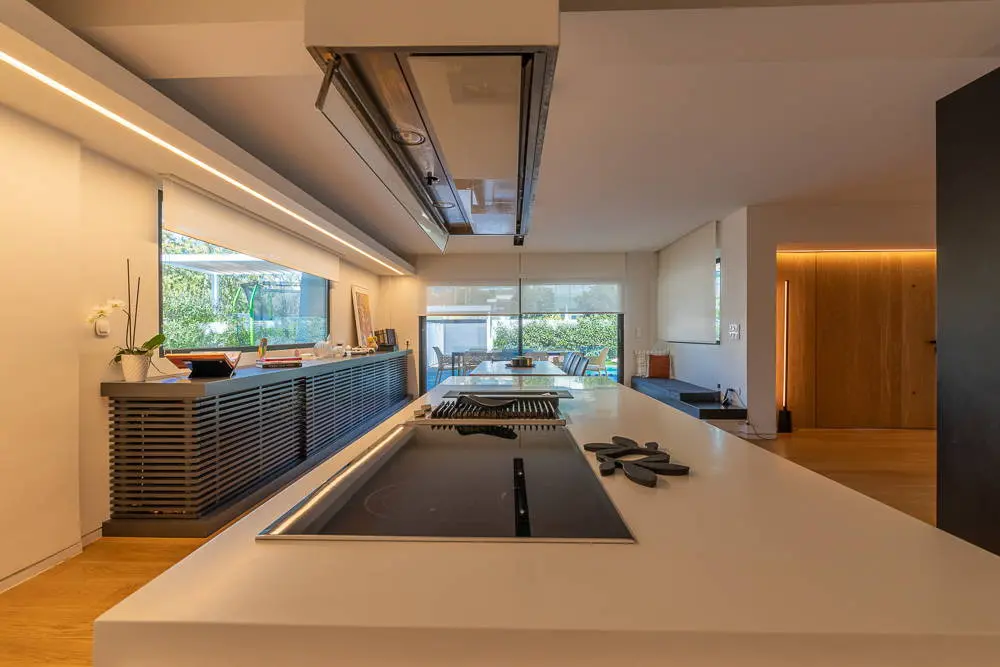 Luxury villa with stunning architectural design in Alimos