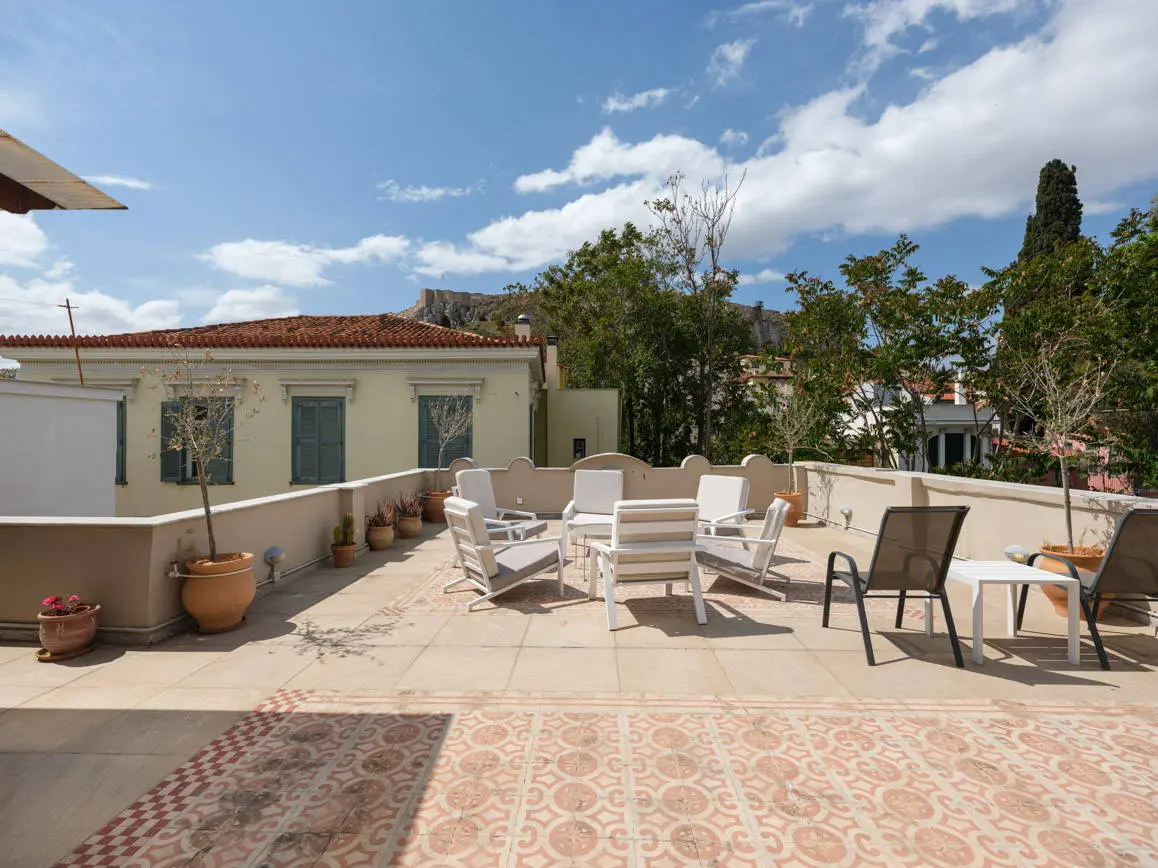 Timeless and luxury house in Plaka
