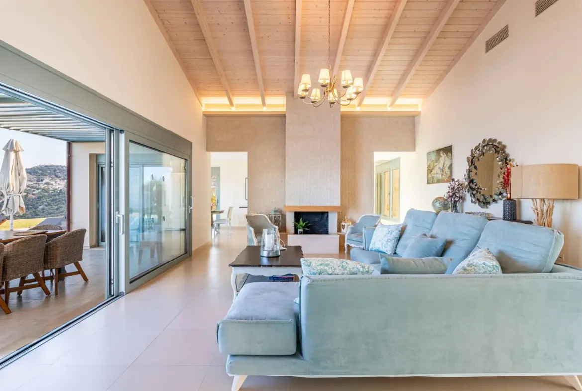 Horizon View Estate – Private Villa with pool in Lefkada
