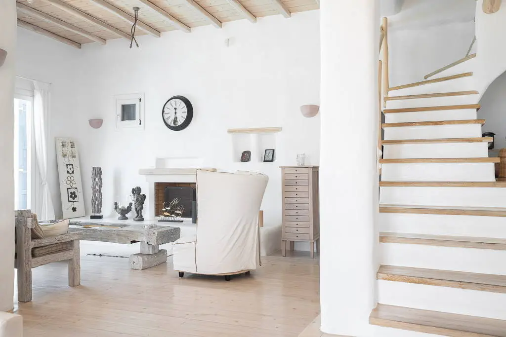 Prestigious Mykonos villa with guest house, two pools & panoramic views