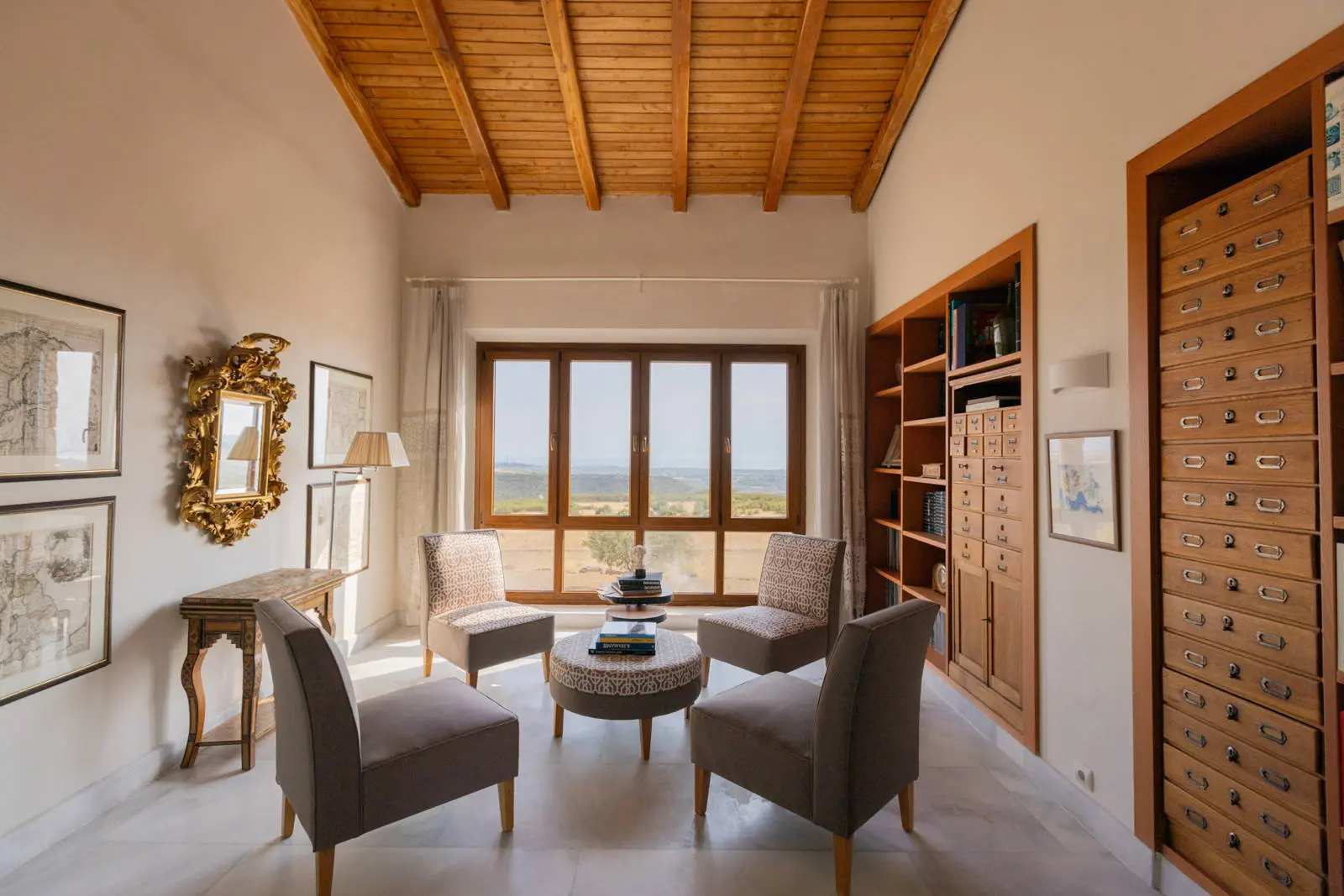 Unique estate only 35km from the center of Thessaloniki