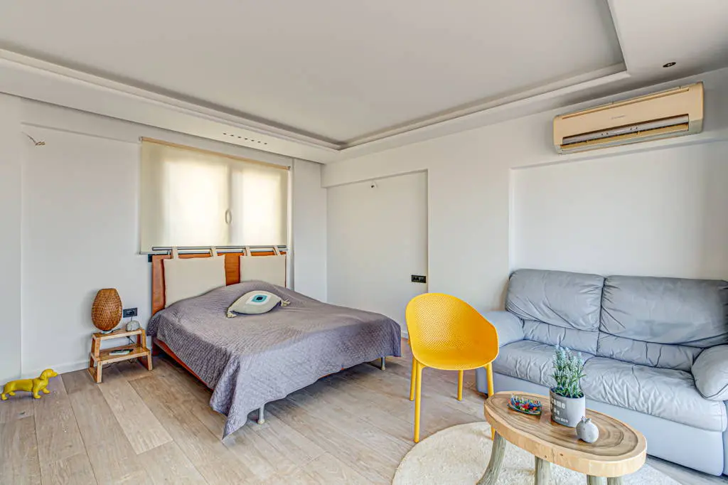 Rare Private Villa Complex in Glyfada – A Unique Family Opportunity