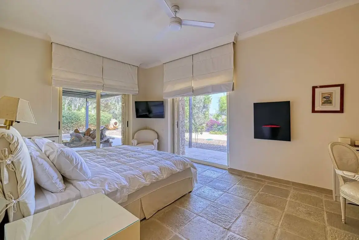 Sea-view mediterranean estate in Porto Heli