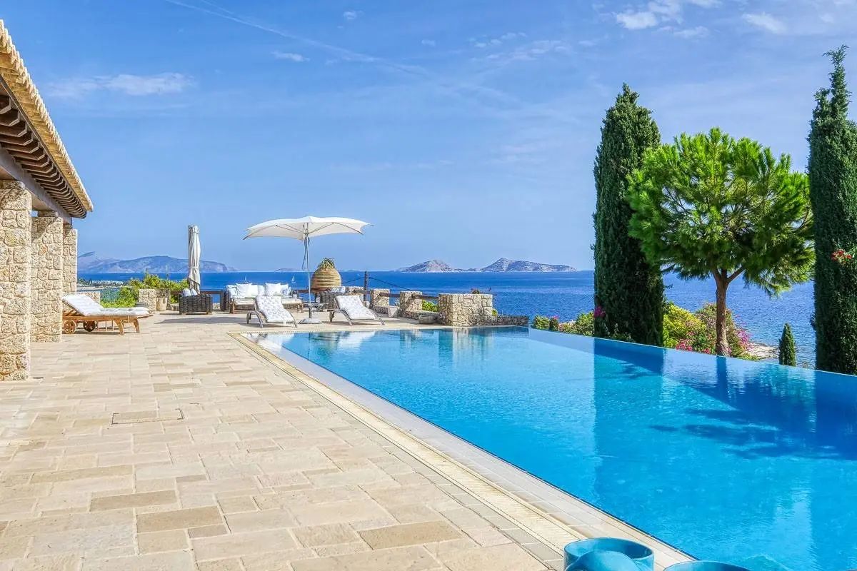 Sea-view mediterranean estate in Porto Heli