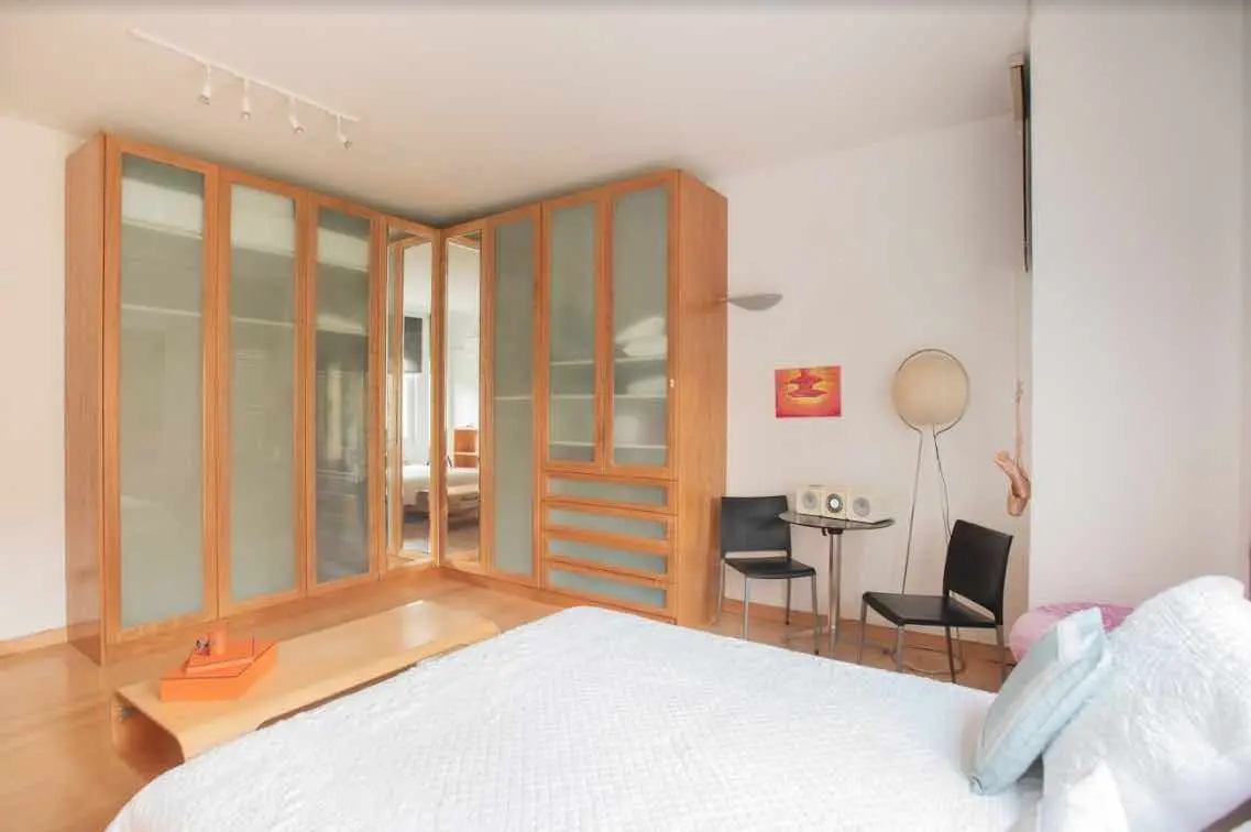 Timeless detached residence just a 5-minute walk from Vouliagmeni beach