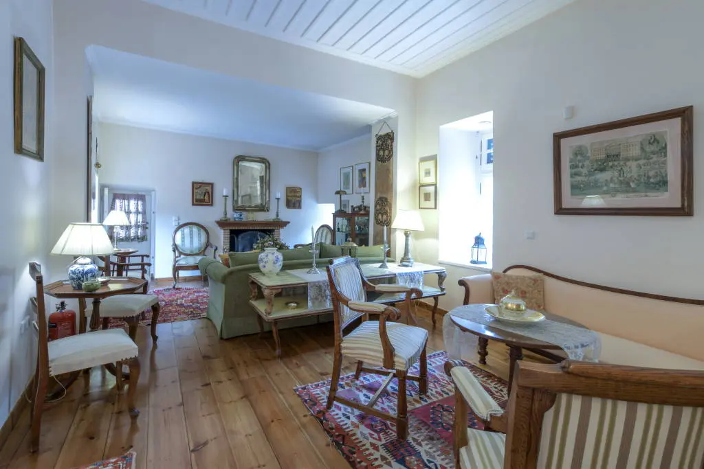 Historic house in Plaka with stunning courtyard and Acropolis view