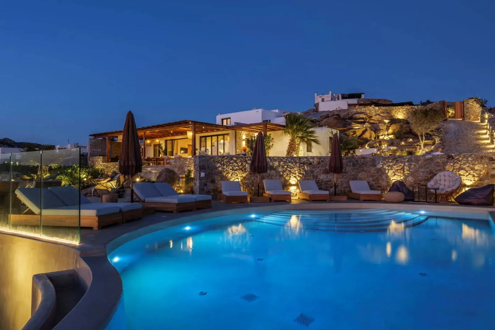 Aesthetic villa with panoramic sea views and infinity pool in Mykonos