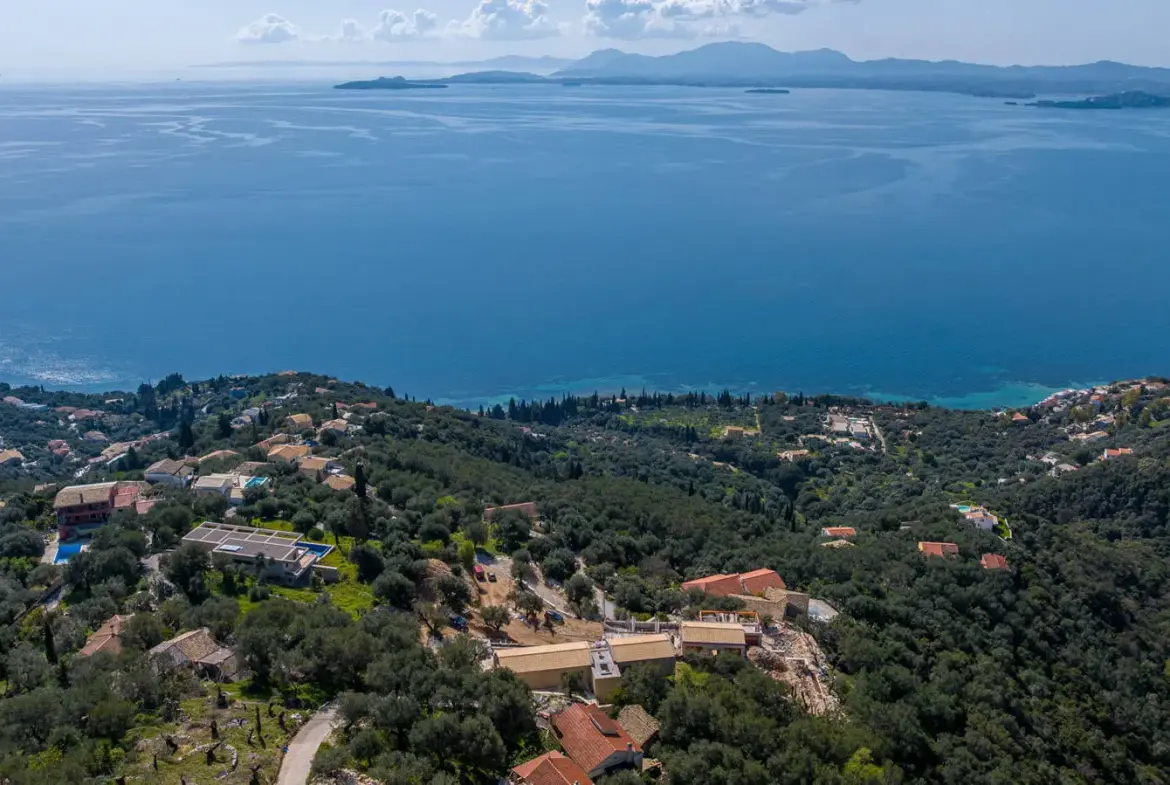 Luxury seaview villa with pool in Vigglatouri , Corfu