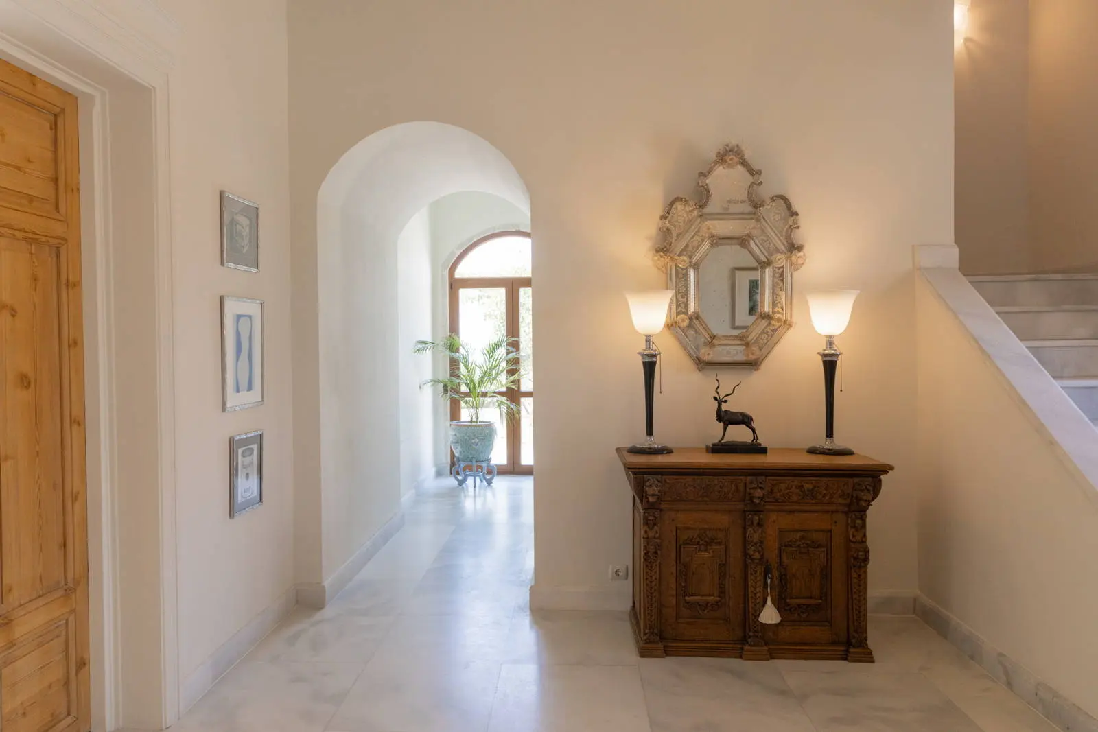 Unique estate only 35km from the center of Thessaloniki
