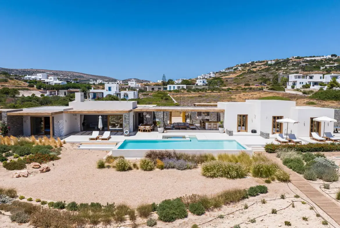 Paros serenity luxury retreat villas