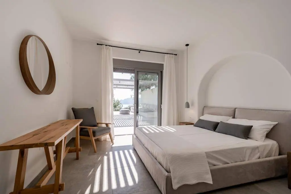 Ultra modern sea view villa with infinity pool in Pefkos