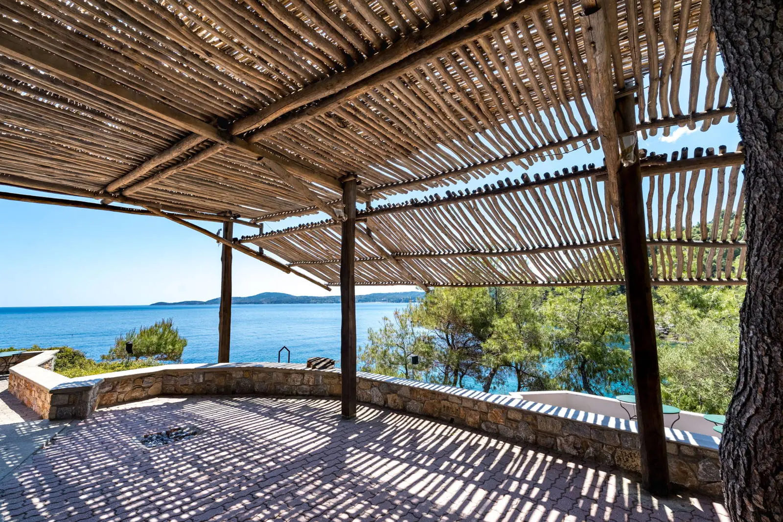 Seaside luxury villa in Paliouri