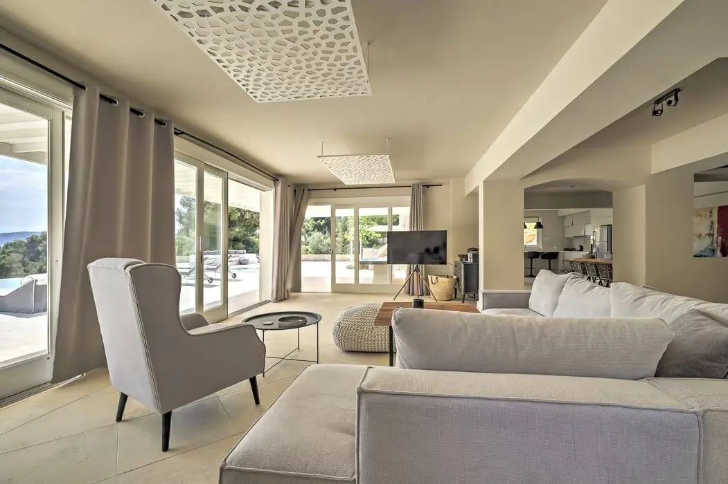 Stunning “Villa Magnifica” near the beach in Porto Heli, Argolida