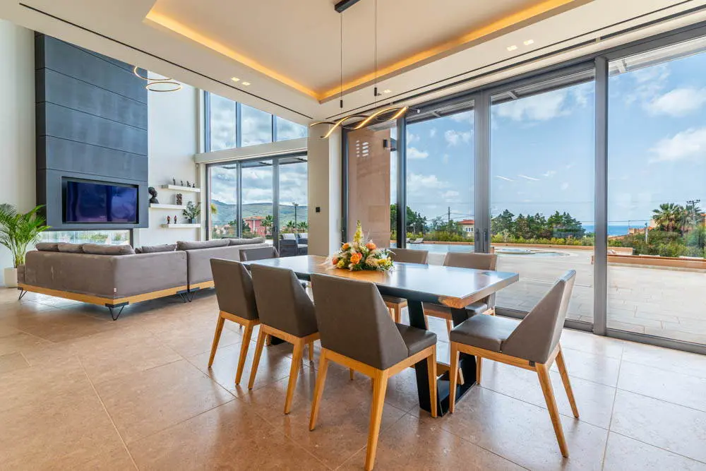 Ultra luxury contemporary villa with infinity views