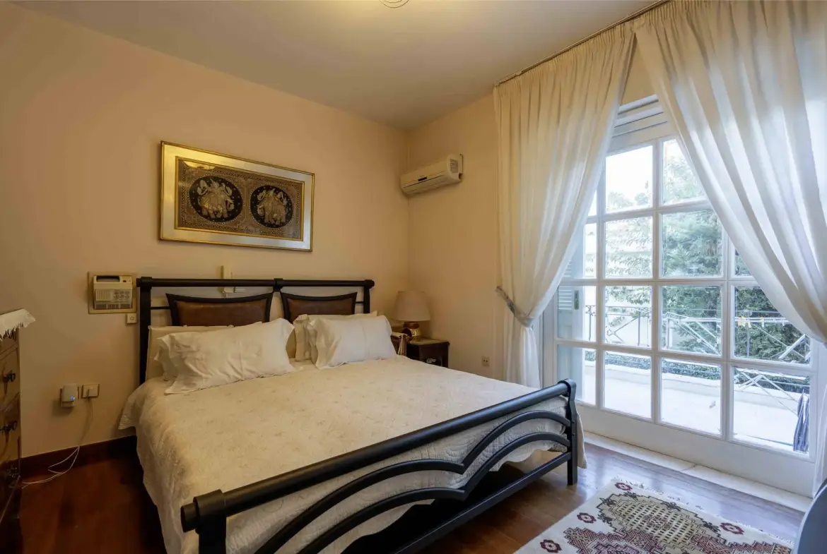 Luxury family residences in a prime location, Ekali