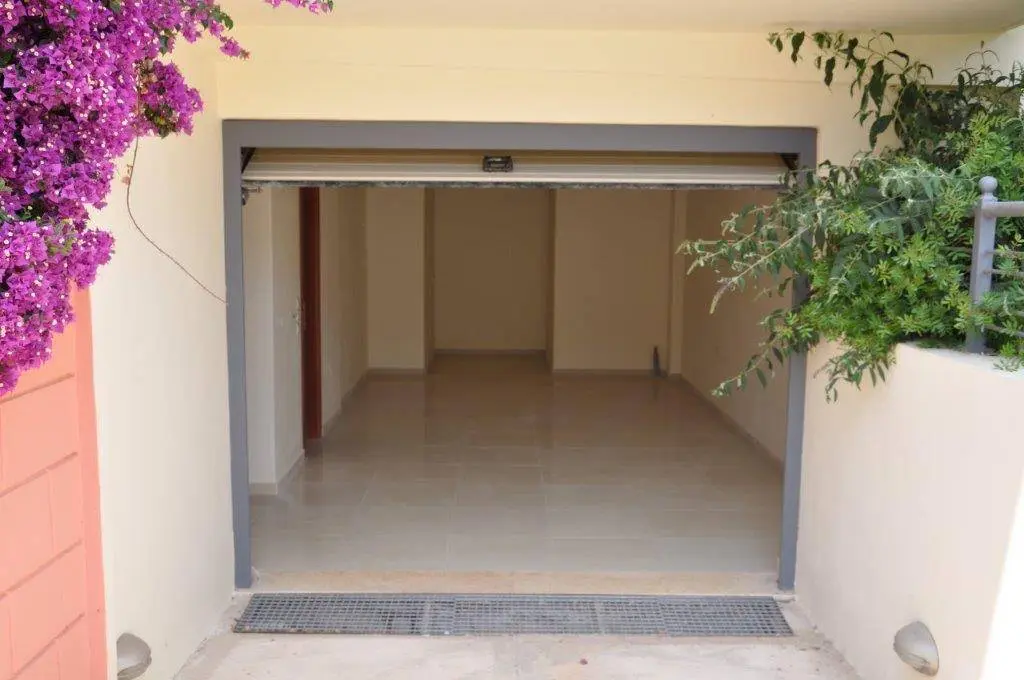 Complex of 13 luxury maisonettes in Kato Almiri, Corinthia