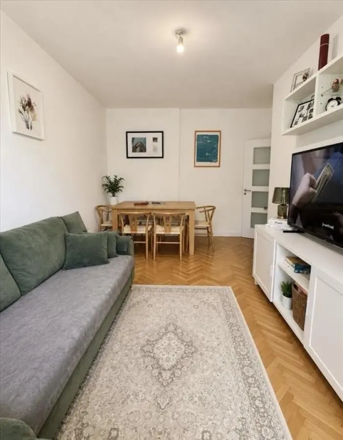 Cozy Two-Bedroom Apartment on Gospodara Vučića Street