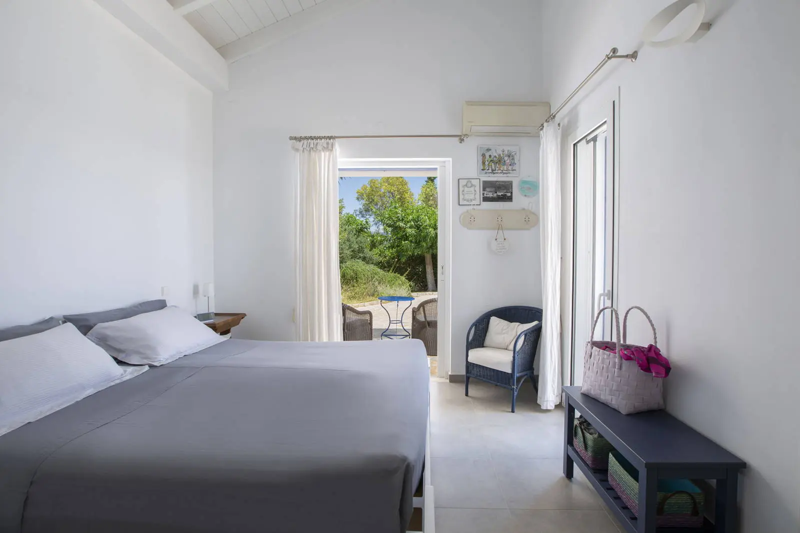 bh-122d85211899 Τwo seafront villas with private sea access & pools in Sivota, Lefkada