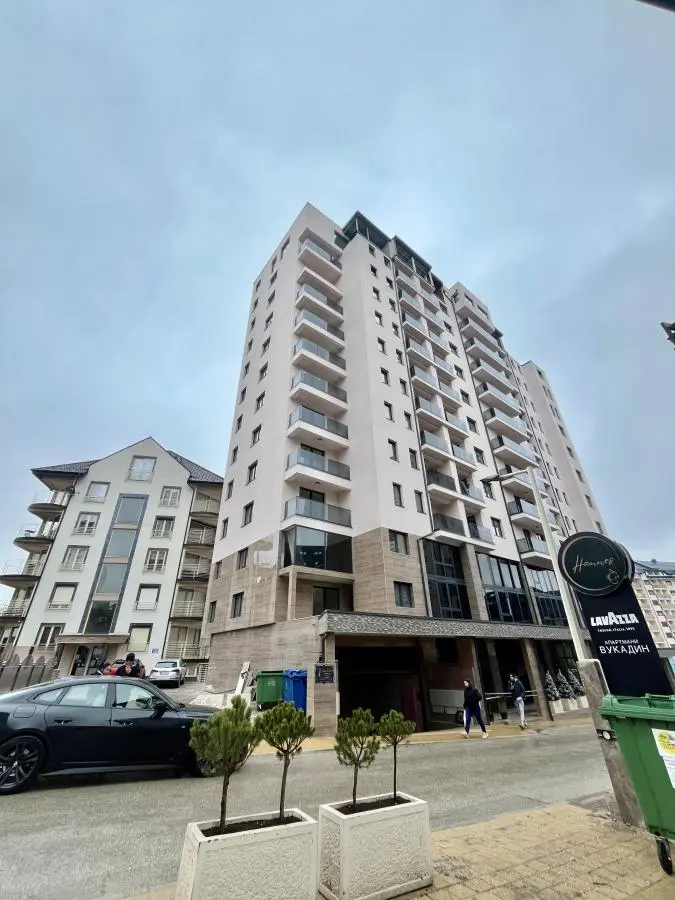 bh-1607111ec084 Exclusive penthouse in the center of Zlatibor with panoramic views