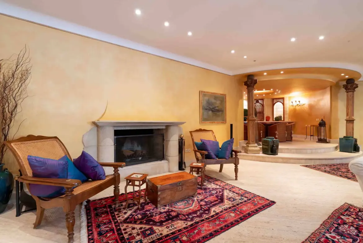 Elegant and timeless villa in Ekali