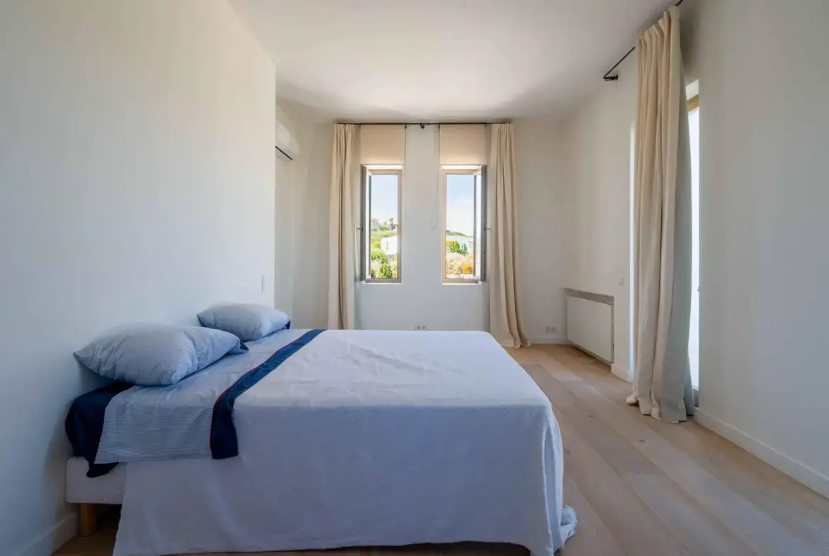 Unique Seaside Villa with Pool in Santa Maria, Paros