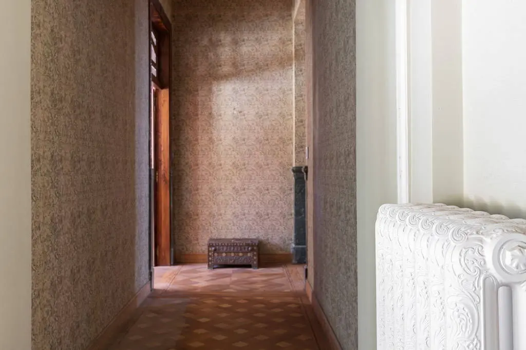 Timeless 1,070 sq.m. mansion