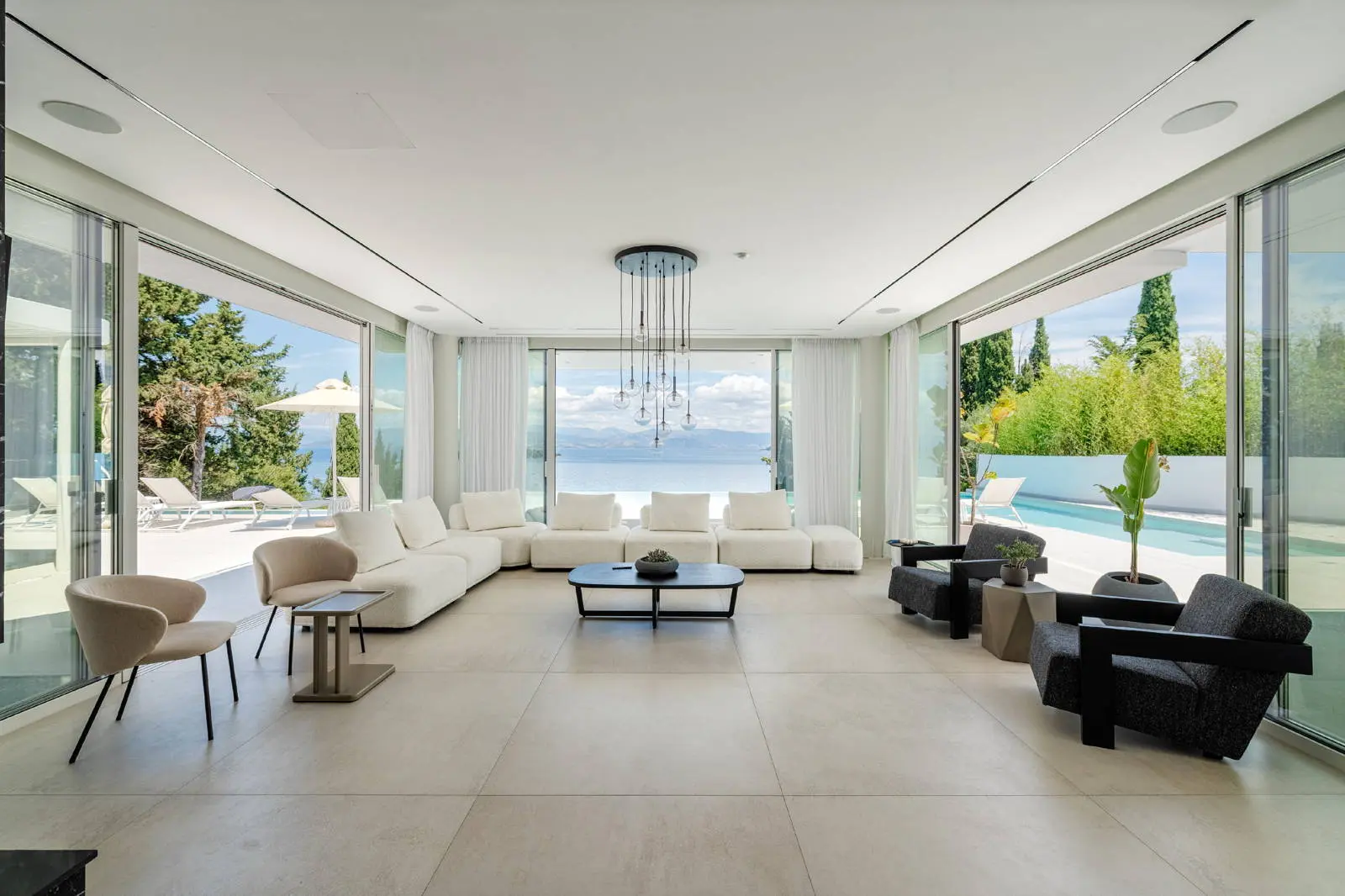 Luxury smart home with panoramic sea views in Kontokali, Corfu