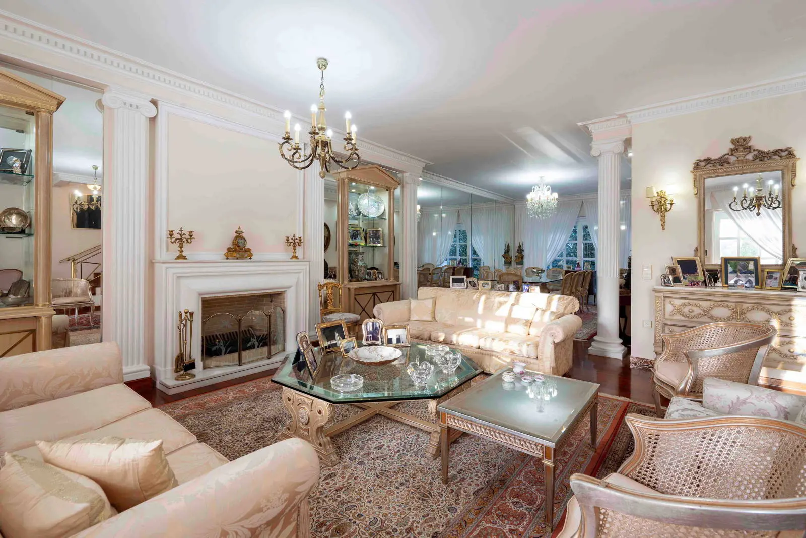 bh-1b6c8990cc20 Luxury family residences in a prime location, Ekali