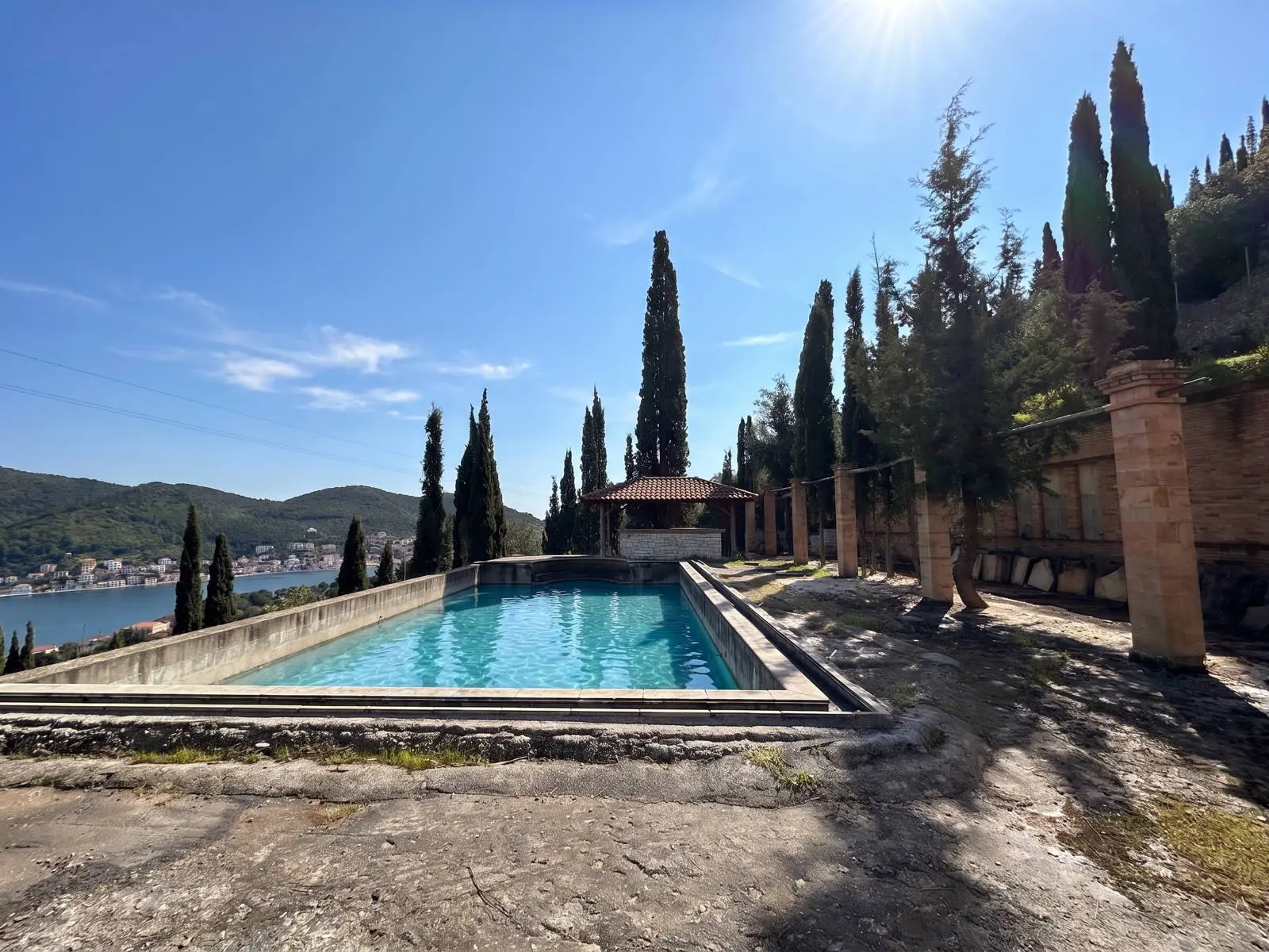 Ithaca Unique Residence – Architectural renovation project over the Ionian sea