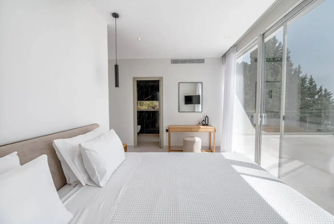 Luxury smart home with panoramic sea views in Kontokali, Corfu