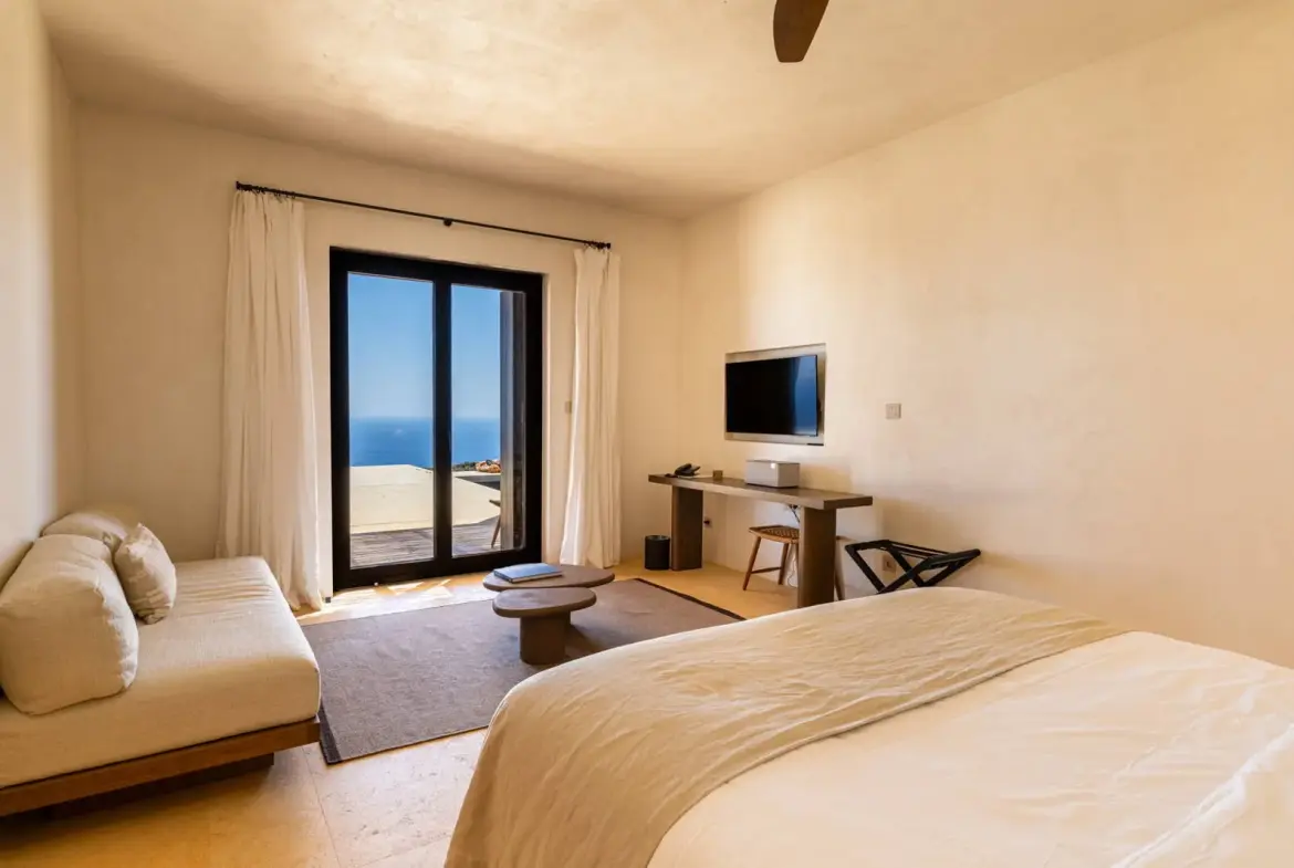 Luxury Villa in Folegandros