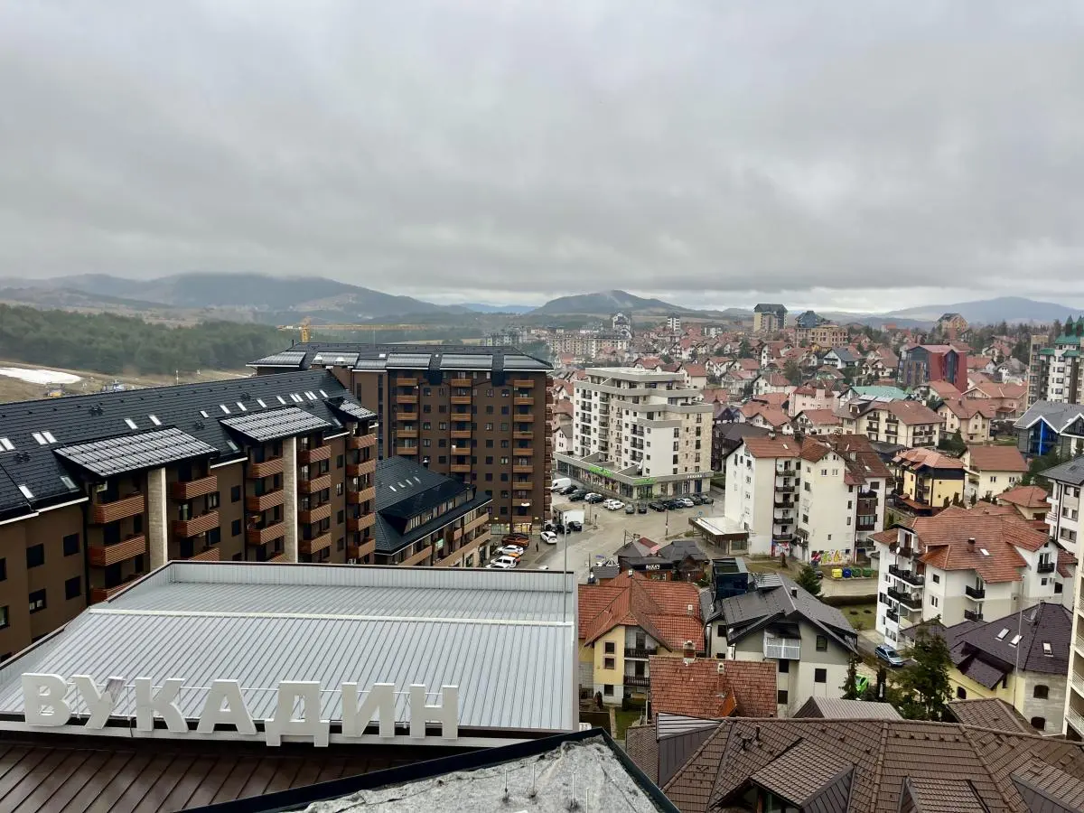 bh-224ab090057e Exclusive penthouse in the center of Zlatibor with panoramic views