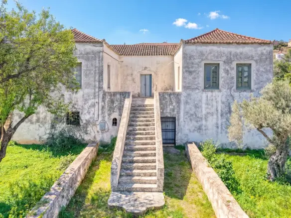 Historic mansion with approved development potential in Spetses
