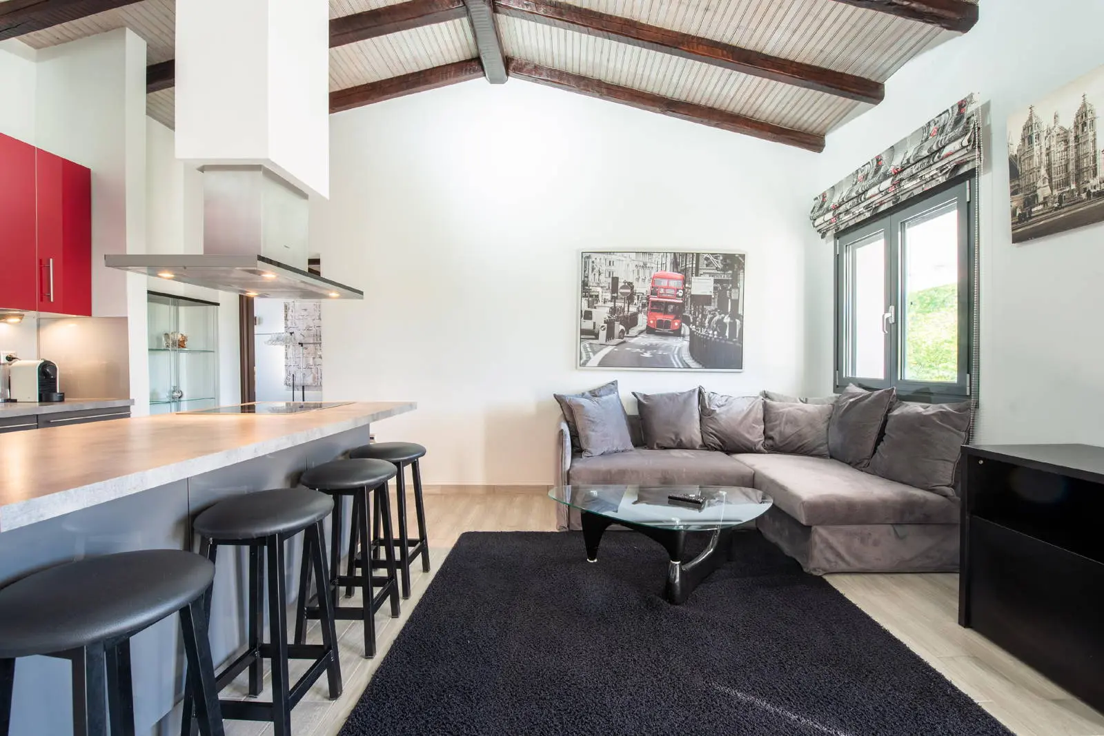 High-End villa with gym & jacuzzi in Corfu
