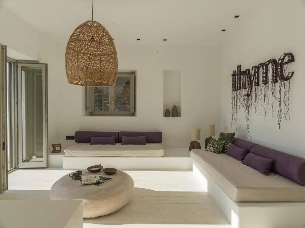 Private Collection of Three Luxury Villas Near Antiparos Town