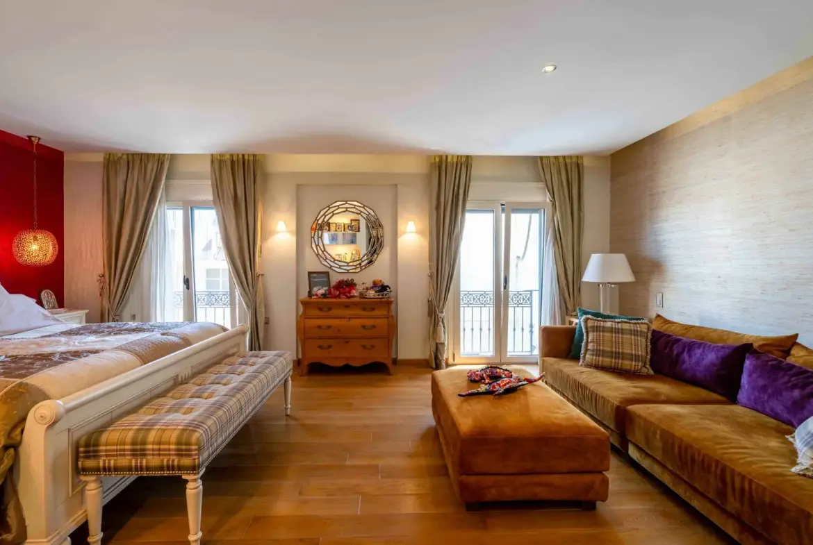 Prestigious 4-storey detached house
