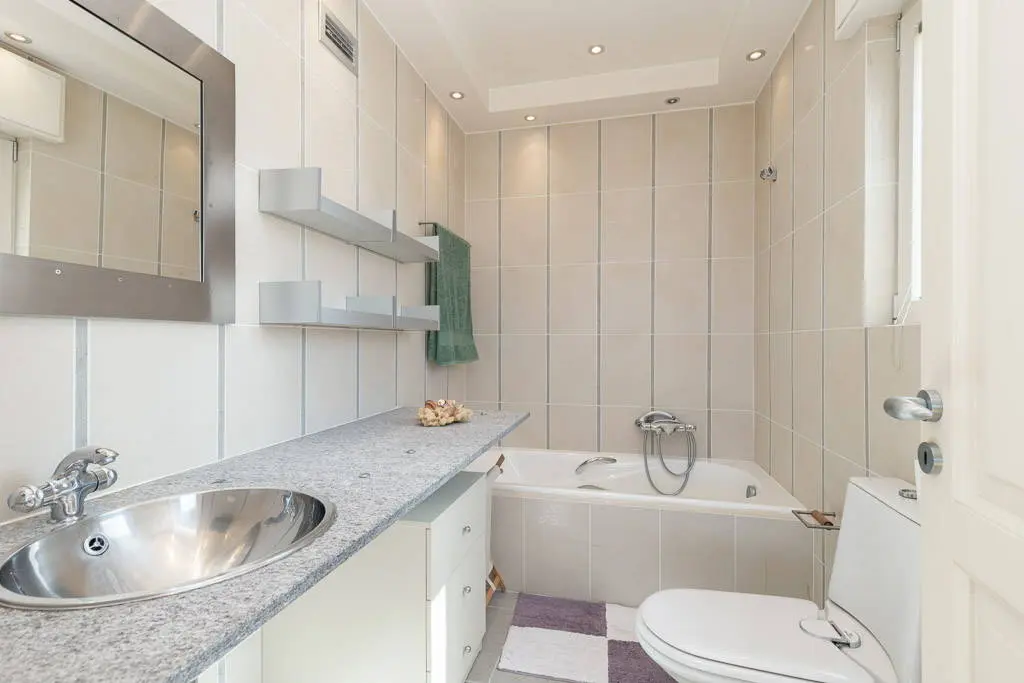 Luxurious 4 bedroom villa with panoramic sea views in Lagonisi