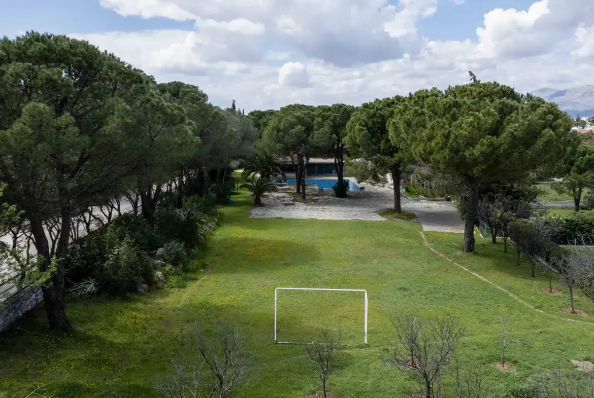 Remarkable mansion on a 5,093 sq.m. plot in Kefalari