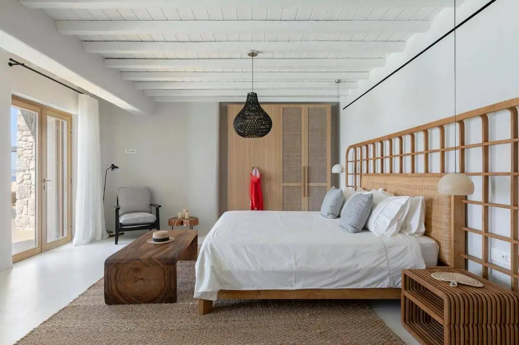 Exclusive Mykonian retreat with sunset views near Mykonos Town
