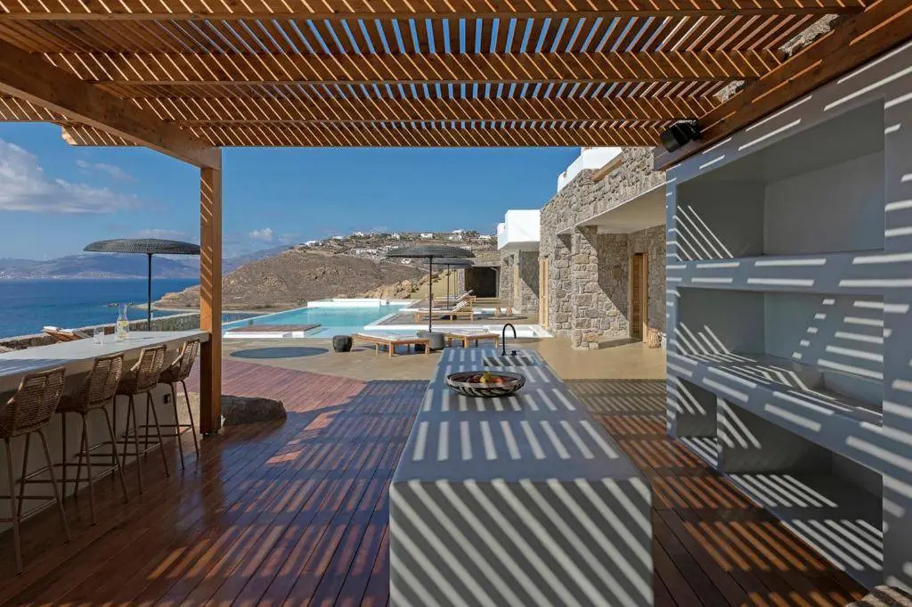 Exclusive Mykonian retreat with sunset views near Mykonos Town