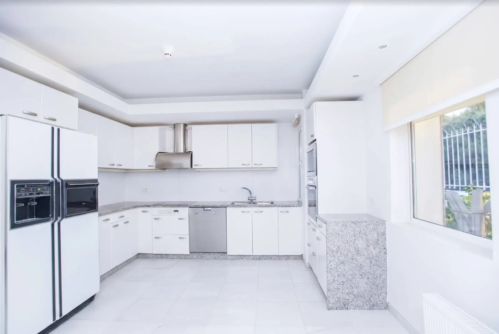 Timeless detached residence just a 5-minute walk from Vouliagmeni beach