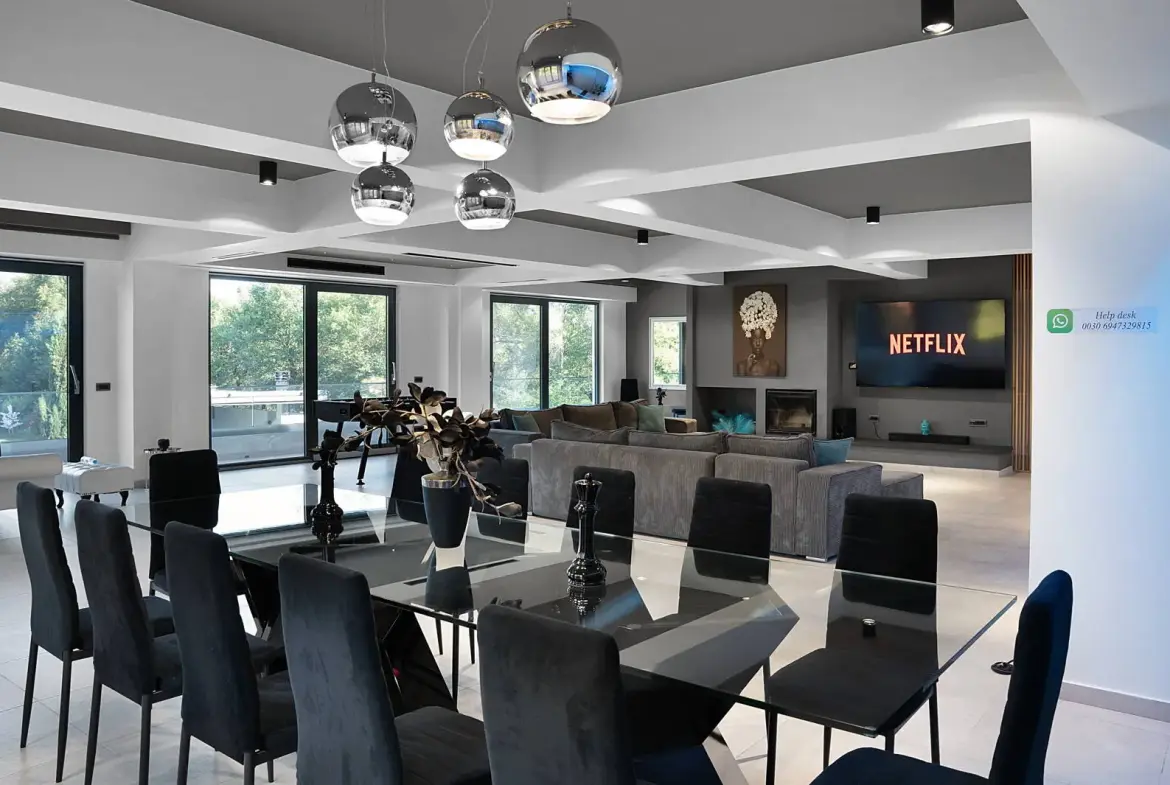 High-End villa with gym & jacuzzi in Corfu