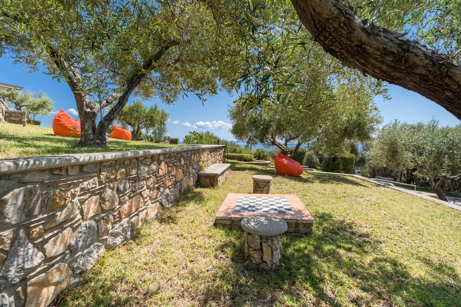 Seaside luxury villa in Paliouri