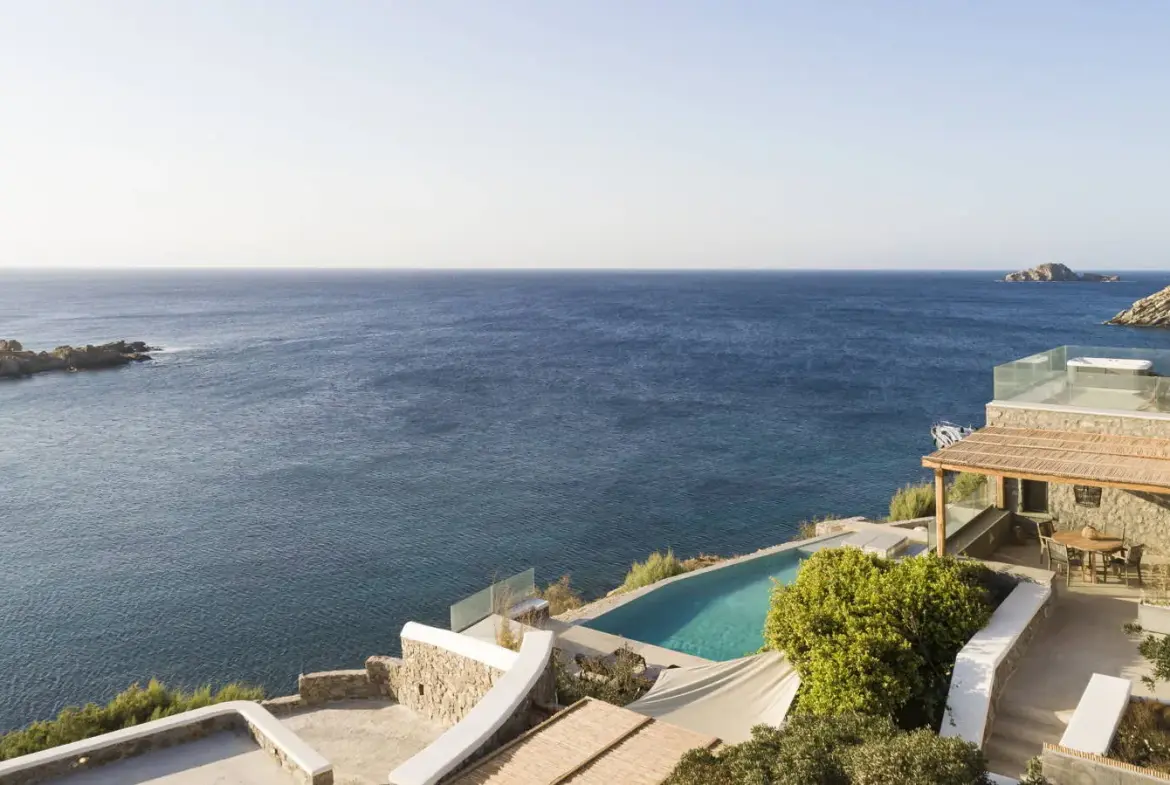 Exclusive waterfront 6-Bedroom villa in a private gated community in Mykonos