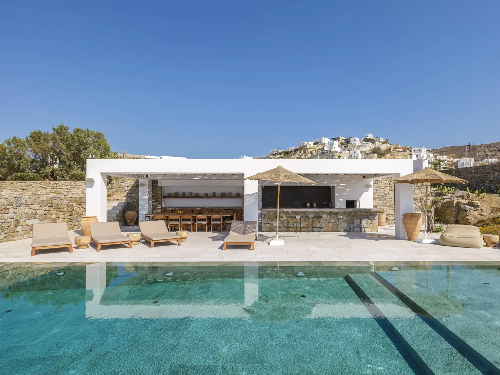 bh-3398a1da4f6f Seafront villa with private beach access and sunset views in Mykonos