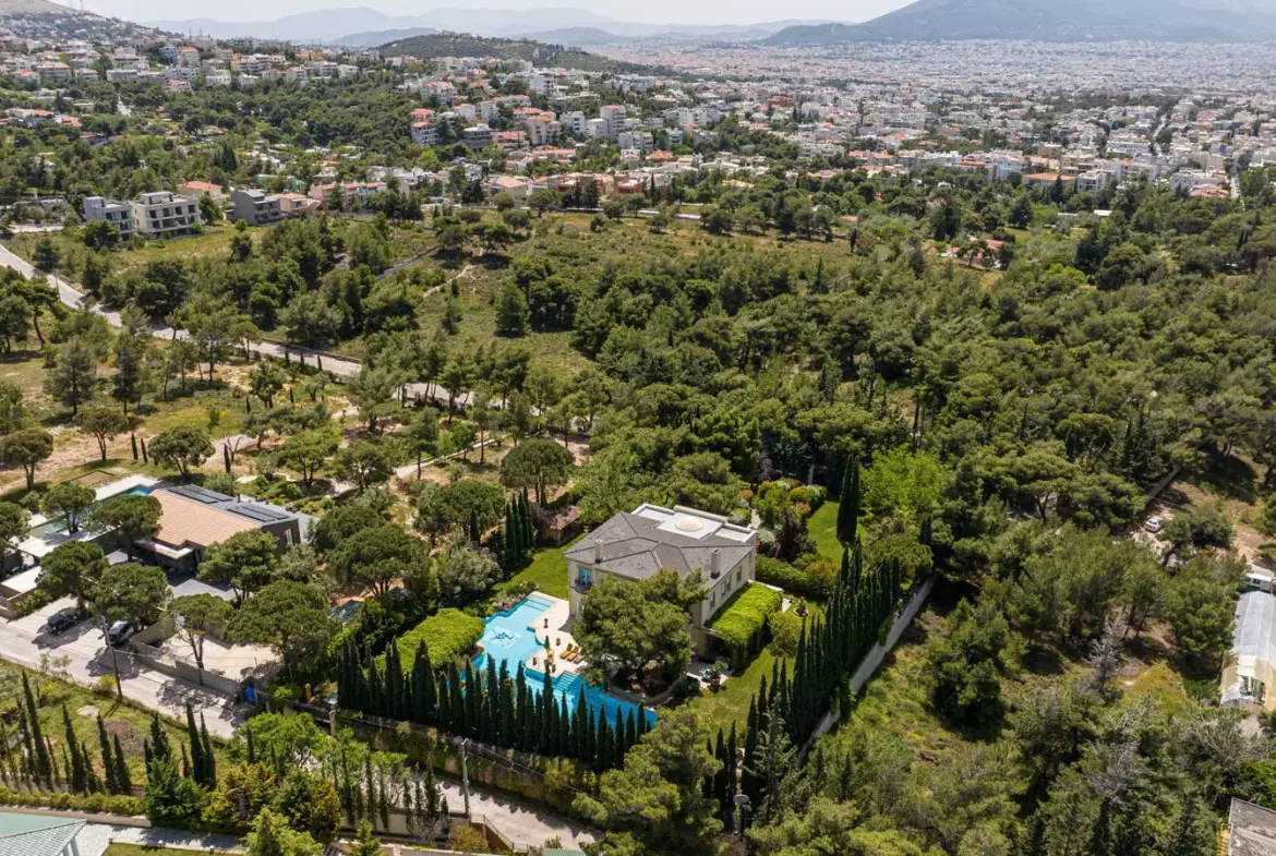 Unique Mansion in Kefalari