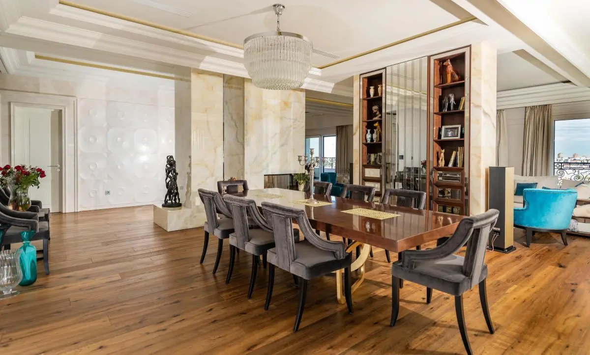Penthouse in the Diplomatic Quarter with Panoramic Views