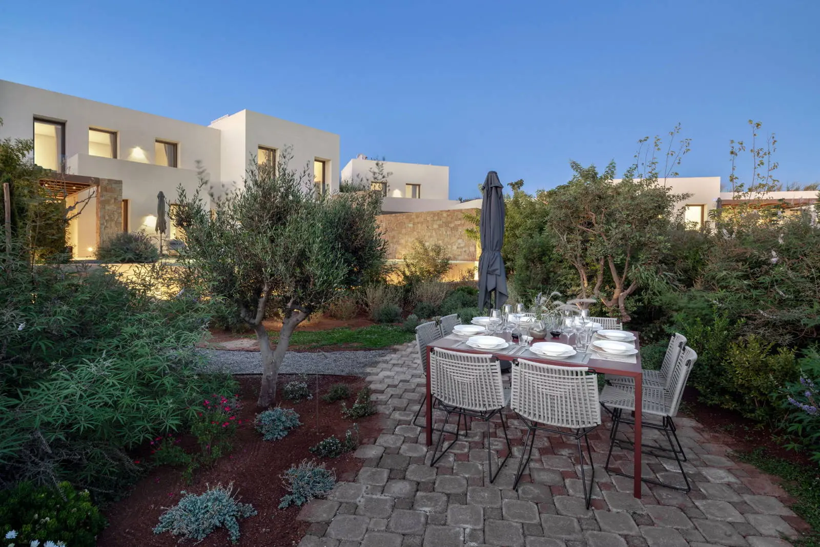 Boutique villa in an exclusive community just steps from the shore in Piso Aliki, Paros