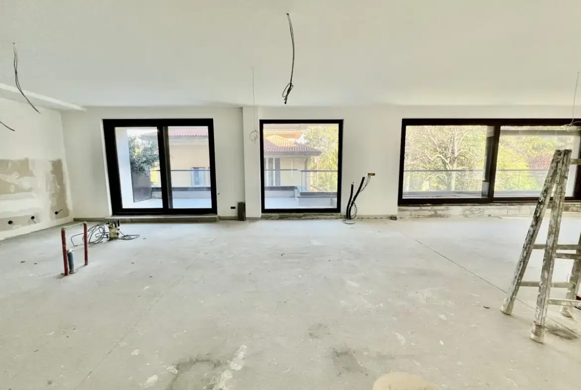 New development with 3 bedrooms and a private gym