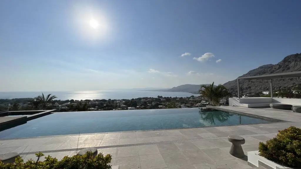 Ultra modern sea view villa with infinity pool in Pefkos